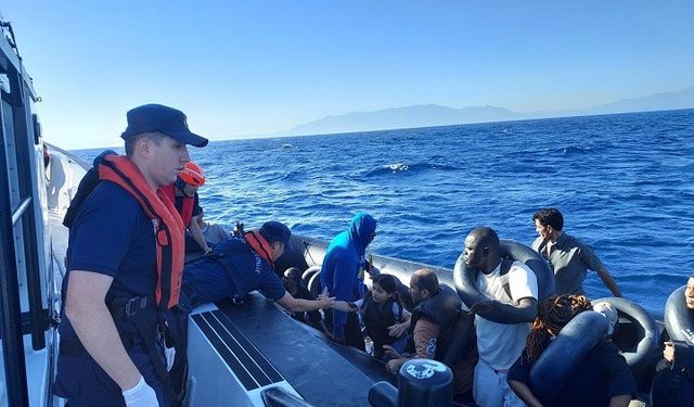 Film sahnelerini aratmayan hareketlilik: Ege’de 137 kişi yakalandı