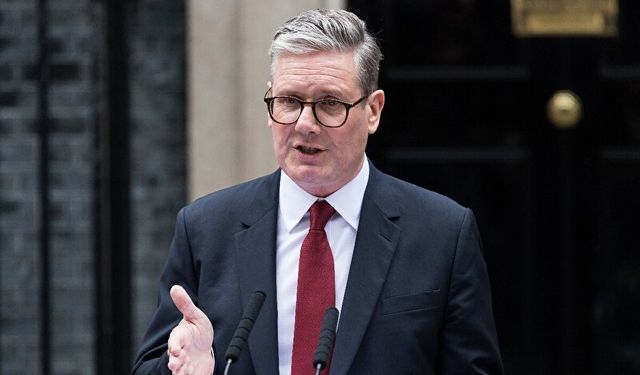 İngiltere Başbakanı Starmer, Trump’ın Gazze planını destekledi