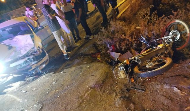 Iğdır’da otomobil motosiklete çarptı: 2'si ağır 3 yaralı