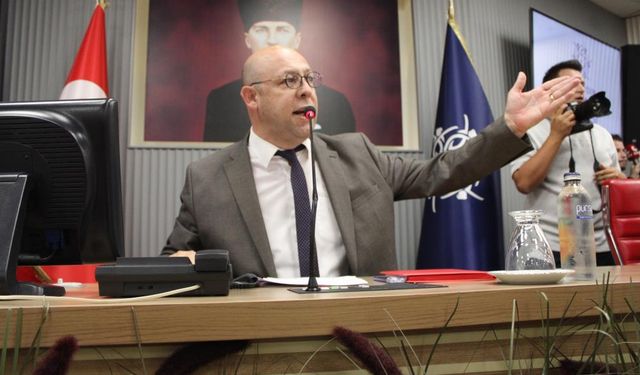 AK Parti’ye geçen Çerçioğlu’na CHP’den sert tepki!