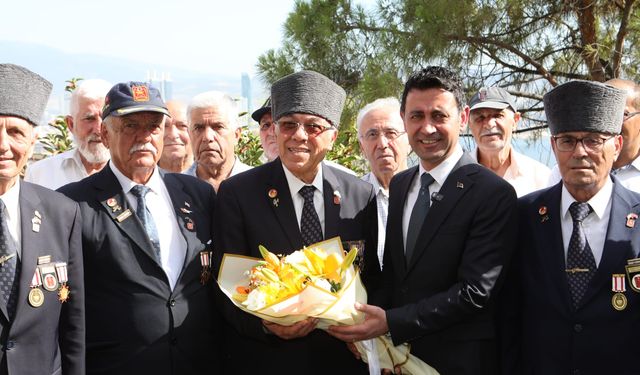 Bayraklı’da Gaziler onurla anıldı