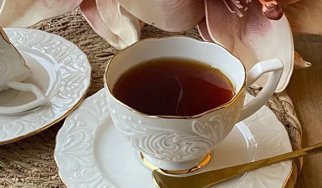 10 fincan çay içmek kalbi kurtarıyor
