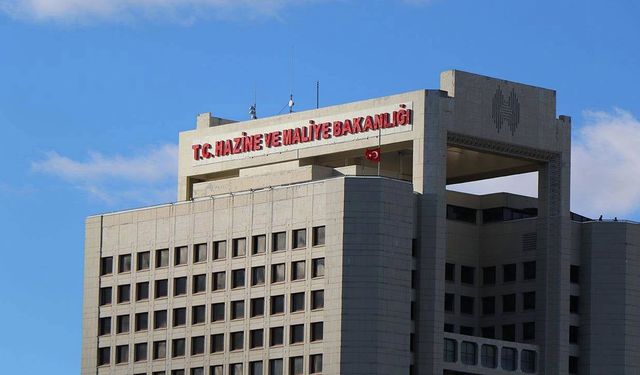 Hazine ve Maliye Bakan Yardımcısı emeklilik dilekçesini sundu!