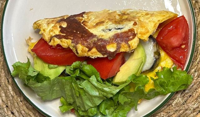 Patlıcanlı yumurta tarifi: Kahvaltınızı farklılaştırın!