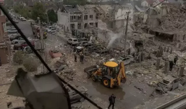 Kiev felaketi yaşadı: Rusya harabeye çevirdi!