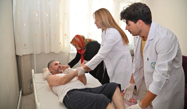 Büyükşehir’den dijital evde bakım hizmeti