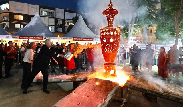 Menemen, Dünya’yı ağırlıyor