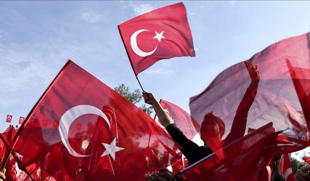 Balçova’da Cumhuriyet coşkusu zirve yapacak: Finalde Yüksek Sadakat!