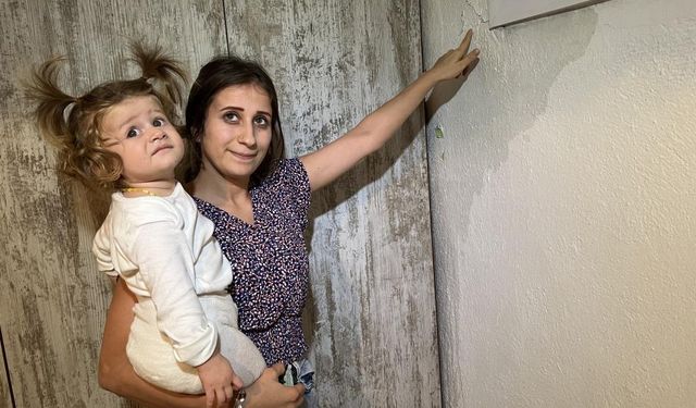Susuzluk çeken İzmir’de büyük tehlike! Patlayan borular evleri basıyor