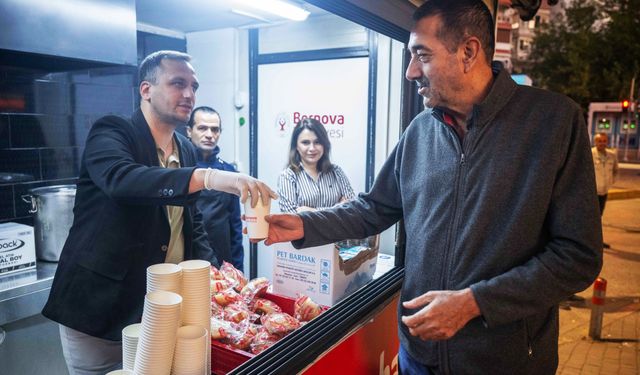 Bornova’da soğuk sabahlar sıcak çorbayla ısınıyor