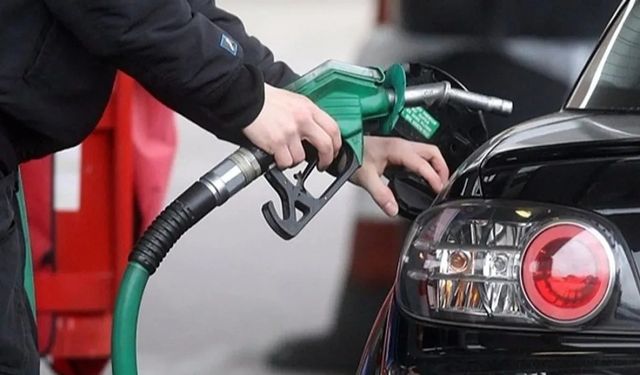 Akaryakıta bu kez indirim geliyor! Benzin ve motorin bu seviyenin altına düşecek