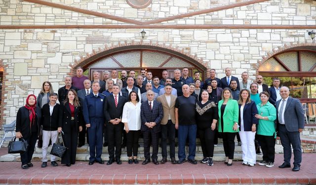 Aliağa’da 19 Ekim Muhtarlar Günü kutlandı