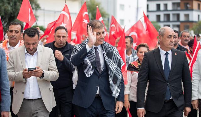 Başkan Tugay, 'Cumhuriyet Her Yerde' kutlamalarına katıldı
