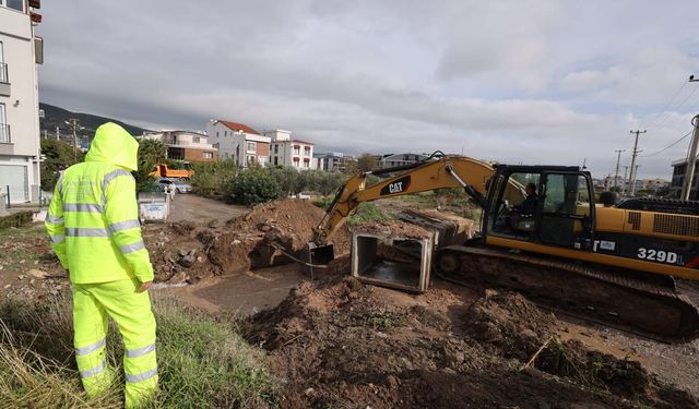 Bergama’da sel kabusu! Metrekareye 137 kilo yağış düştü