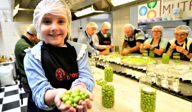 Bornovalı kadınlar sağlıklı üretimi birlikte öğrendi