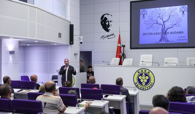 Buca Belediyesi’nden zeytin üreticilerine budama eğitimi