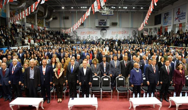 CHP İzmir’de yeni başkan Çağatay Güç | İşte yönetiminde yer alan isimler!