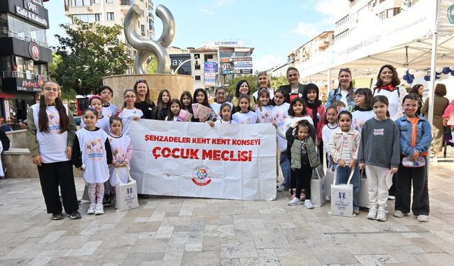 Manisa’da ‘Tabuları Yıkalım’ çağrısı: Kız çocuklarına umut dolu mesaj