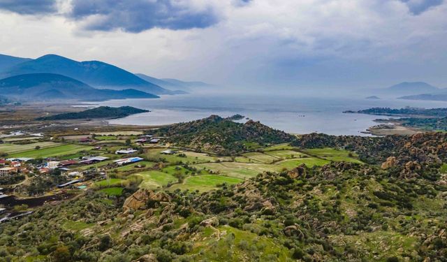 Ege’nin gözden kaçan doğa harikası: Kamp ve yürüyüş keyfi bir arada