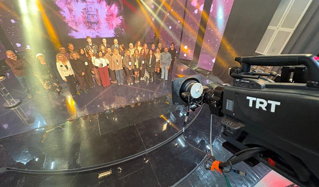 Genç iletişimciler sahada: DİMGİ projesi İzmir’de başladı