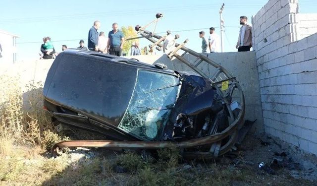 Düğüne giden aile kaza yaptı: İşte feci detaylar