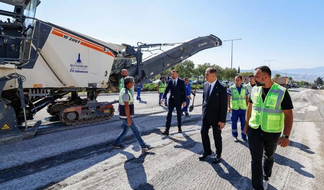 İzmir Büyükşehir’den Buca’ya dev asfalt yatırımı