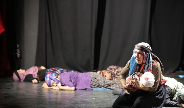 İzmir’de Kuvayi Milliye ruhu sahneye taşındı