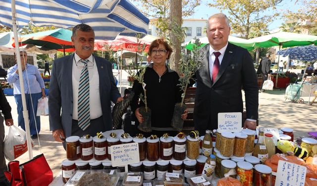 Kadın emeğine anlamlı kutlama: Urla’da Dünya Kadın Çiftçiler Günü coşkusu