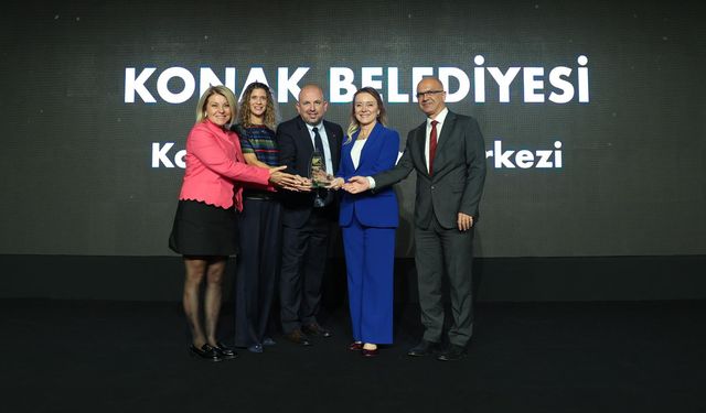 Mesleki eğitimle kadınları güçlendiren Konak, büyük ödül kazandı!