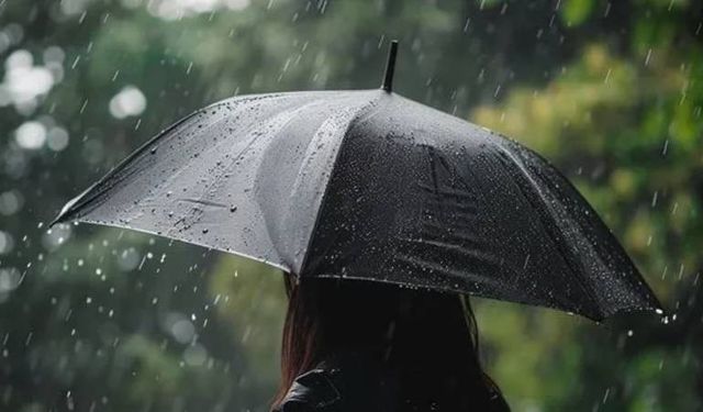Hafta sonu için kritik uyarı: Sağanak tüm yurda yayılıyor! İşte etkilenecek bölgeler