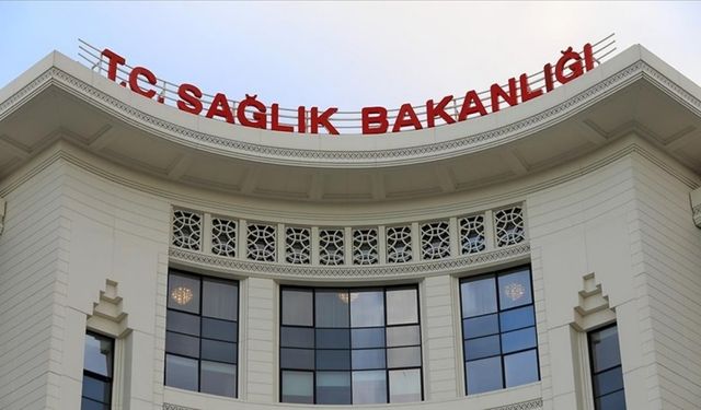 Sağlık Bakanlığı 26 bin personel alımı başvuruları ne zaman? Başvuru takvimi ve kadro detayları