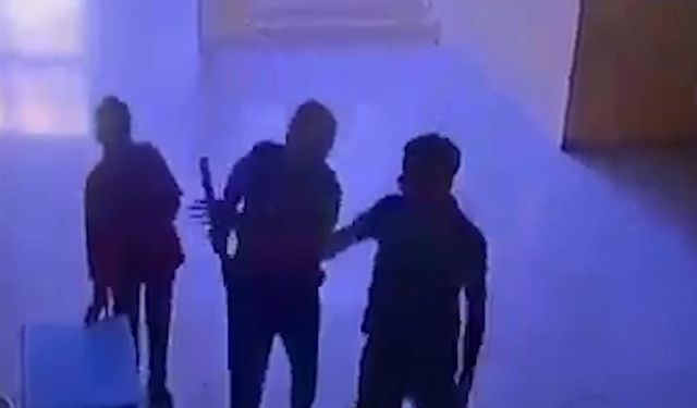 Şanlıurfa’da öğretmen, öğrenci velisi tarafından sopayla darbedildi