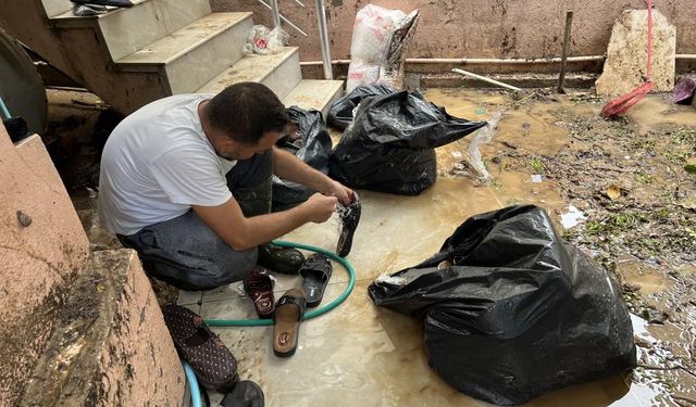 İzmir’deki felaketin bilançosu görüntülendi: ‘46 yıldır böyle felaket görmedim’