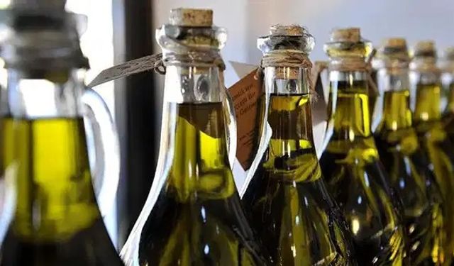 Zeytinyağını yanlış saklıyorsanız vitaminlerinin yarısı uçup gidiyor!