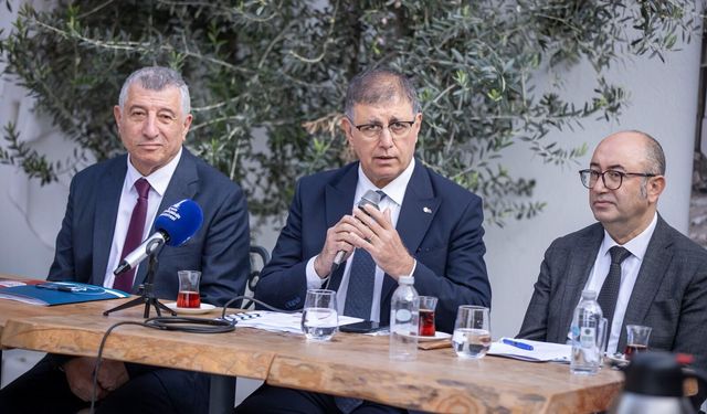 Başkan Tugay’dan Güzelbahçe’ye mesaj: 'Tek amacımız insanların mutlu olması'