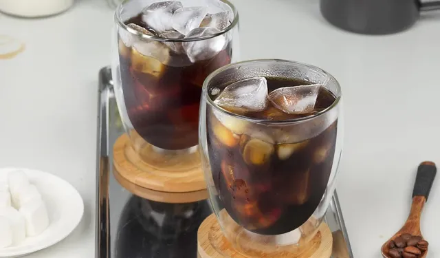 Cam bardakların içine su mu sızdı? 3 dakikalık çözüm viral oldu