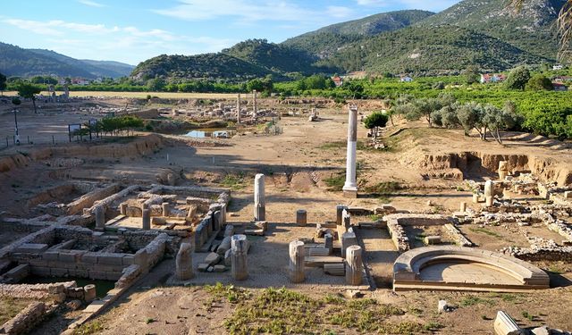 Saya Holding'den İzmir'in kültürel mirasına stratejik destek