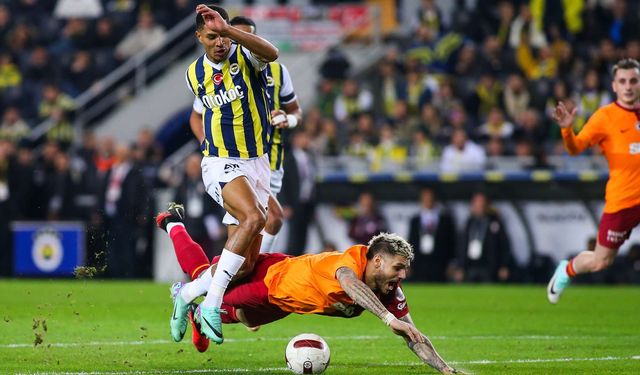 Fenerbahçe - Galatasaray derbisi öncesi sakat ve cezalı futbolcular kimler? Osimhen ilk 11'de mi?