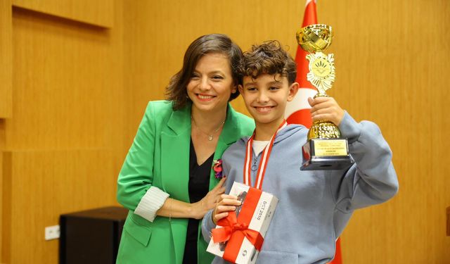 Geleceğin satranç yıldızları Karabağlar’da buluştu