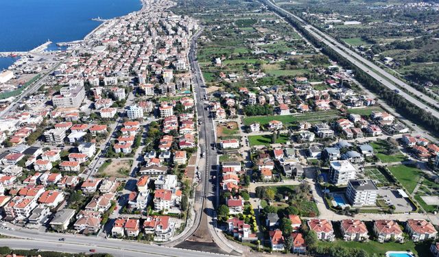 Güzelbahçe trafiğini rahatlatacak yol açılıyor