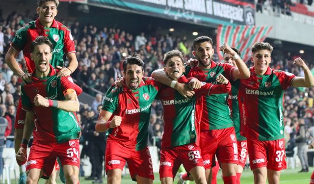 Karşıyaka durdurulamıyor! 2-0’lık galibiyetle zirveye yerleşti