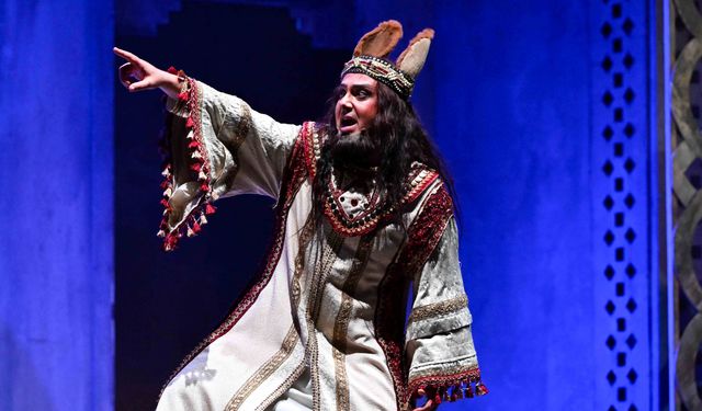 Midas’ın Kulakları İzmir sahnesinde