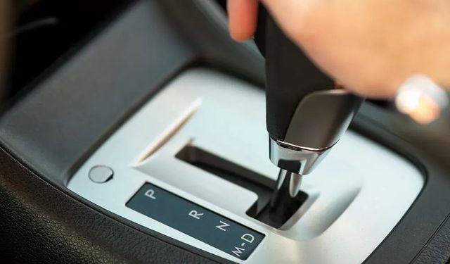 Şehir içi otomatik viteste 'N' (Boş) kullanmak yakıtı gerçekten azaltır mı?