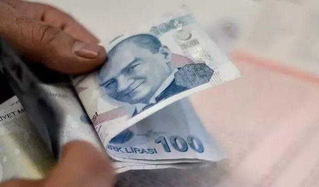 Gençlere ilk harçlık belediyeden!