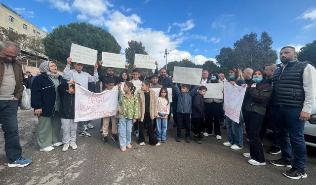 'Pisliğin içinde yaşamak istemiyoruz': Buca’da protesto büyüyor