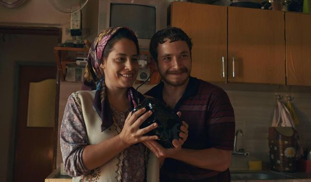 Sahibinden Rahmet: Meteorla gelen değişim beyaz perdede! Sahibinden Rahmet filmi oyuncuları kim, konusu ne?