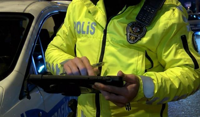 Trafikte 'teçhizat' denetimi başlıyor: Eksik ekipmana bin 246 TL ceza