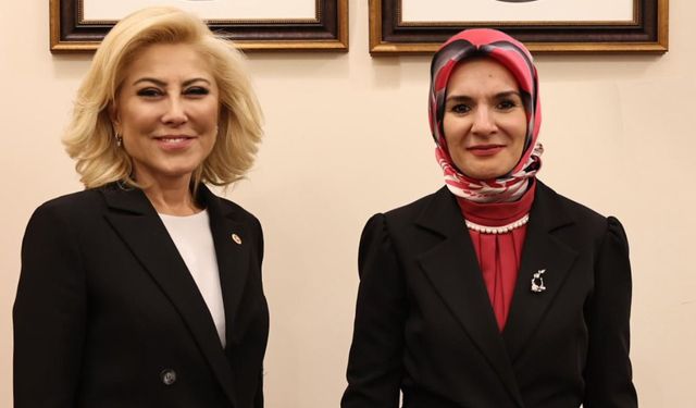 AK Partili Bursalı açıkladı: İzmir’e mülakatsiz 107 personel alınacak!