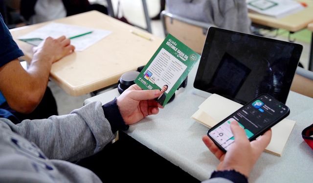 Aliağa Belediyesi’nden öğrencilere ücretsiz Pakodemy desteği