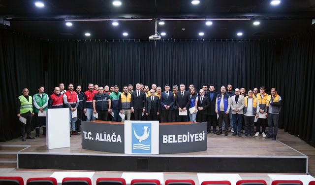Aliağa'da yangın kahramanlarına protokolden teşekkür